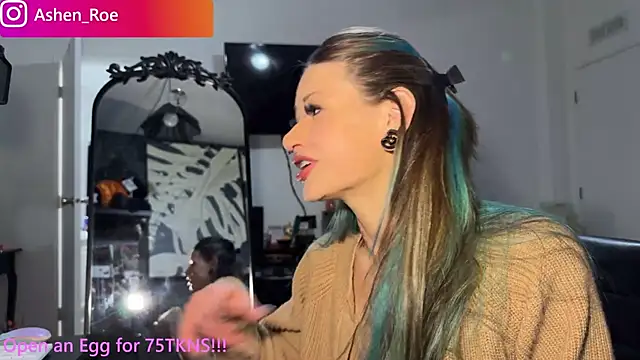 AshenRoe online show from April 2026 02:55:02 PM