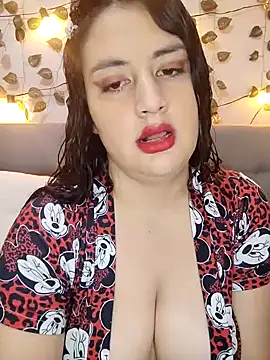 White Queen 1 online show from November 2025 09:02:01 PM