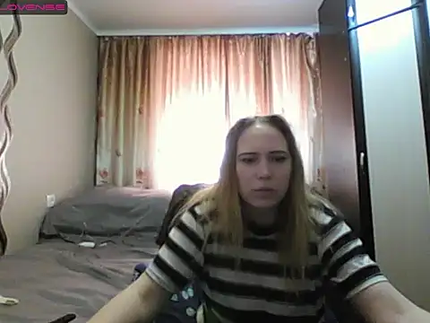 JenniDeep online show from March 2026 07:42:01 AM