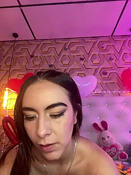 MelanyyJhonson15 online show from February 2026 01:35:02 AM