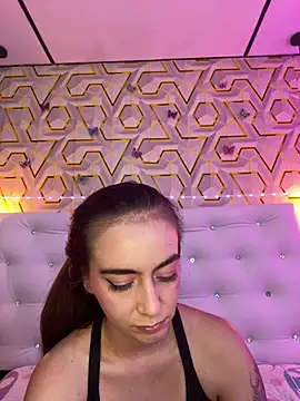 MelanyyJhonson15 online show from March 2026 02:33:02 AM