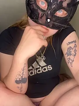 secretcouple 00 online show from April 2026 09:45:01 PM