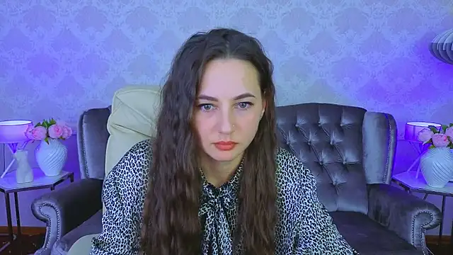 LayllaStarr online show from November 2025 06:41:02 AM