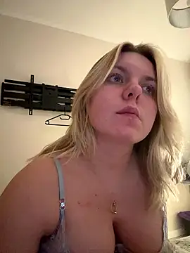 Nallinee online show from January 2026 10:56:02 PM