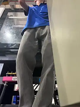 Snapshot of MEFUN- chatting on February 2026 06:35:02 PM MEFUN- online show from February 2026 06:35:02 PM