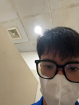 Snapshot of MEFUN- chatting on February 2026 10:00:01 PM MEFUN- online show from February 2026 10:00:01 PM