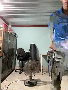 Snapshot of MEFUN- chatting on March 2026 04:47:02 PM MEFUN- online show from March 2026 04:47:02 PM