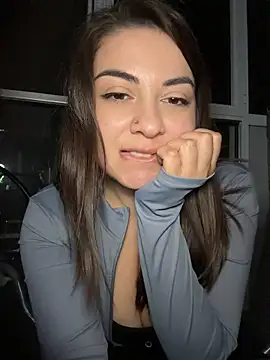 Lovynna online show from May 2026 08:46:01 PM