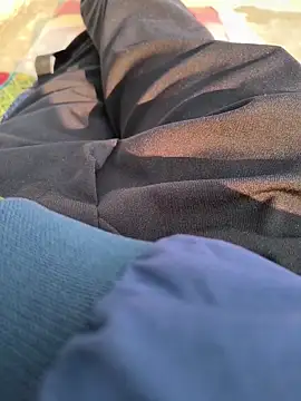 Ritik143jhil online show from November 2025 10:14:01 AM