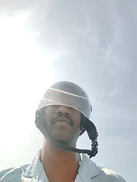 Snapshot of Paramkeerthi chatting on January 2026 06:59:02 AM Paramkeerthi online show from January 2026 06:59:02 AM