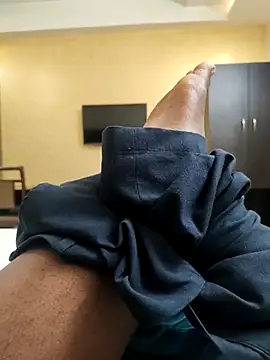 Snapshot of Paramkeerthi chatting on February 2026 06:28:01 PM Paramkeerthi online show from February 2026 06:28:01 PM