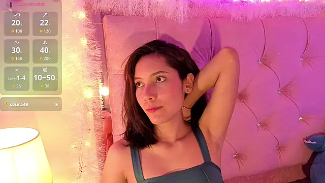 Darapresley777  online show from December 2025 03:54:02 PM