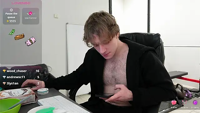 Charles Dreams online show from December 2025 08:07:02 PM