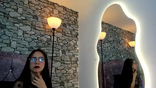 Lola bonny7 online show from February 2026 07:35:01 PM