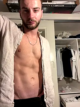 atesturky online show from November 2025 10:43:01 PM