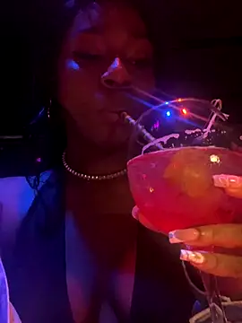 zyrastorm online show from November 2025 04:38:01 AM