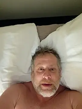 Mikey40wv online show from February 2026 04:45:01 AM