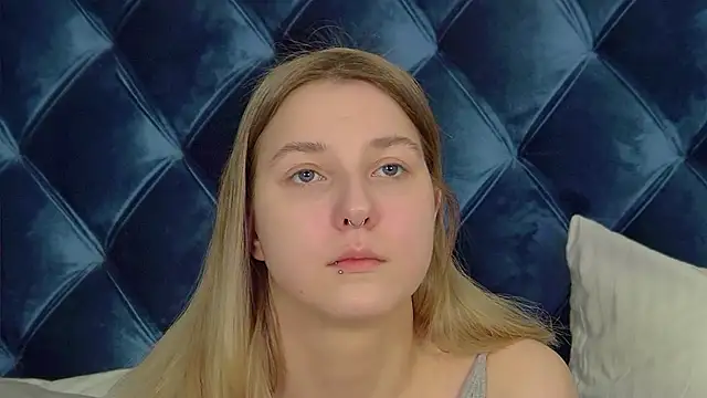 TinnaBurton online show from March 2026 04:41:01 PM