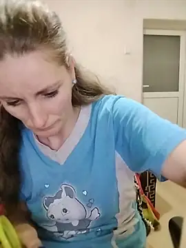 CrazyMaya39 online show from April 2026 10:26:02 PM