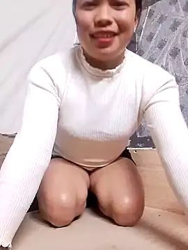 Snapshot of thien-nhien chatting on November 2025 02:07:01 PM thien-nhien online show from November 2025 02:07:01 PM