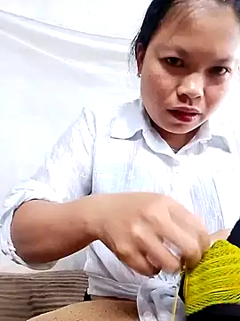 Snapshot of thien-nhien chatting on December 2025 11:58:01 PM thien-nhien online show from December 2025 11:58:01 PM