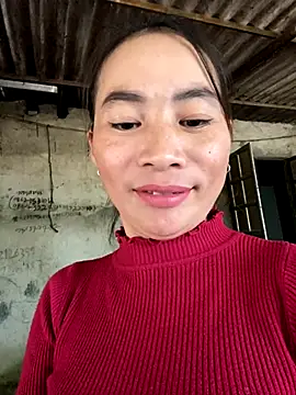 pitty mymi online show from December 2025 05:02:01 AM