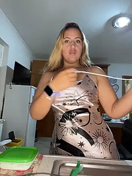 asshly20 online show from November 2025 04:20:02 PM