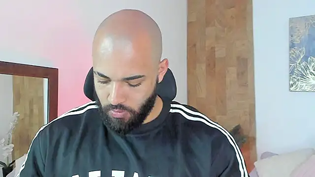 Chris Varden online show from April 2026 08:17:01 PM