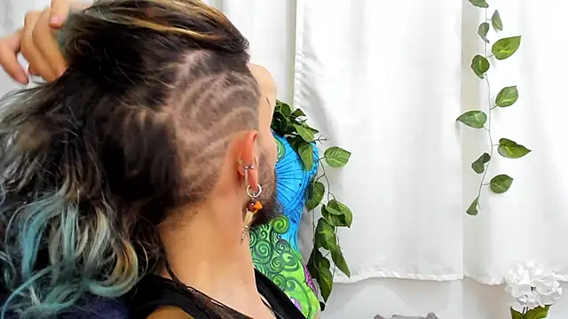 AngelDamianArt online show from December 2025 09:00:01 PM