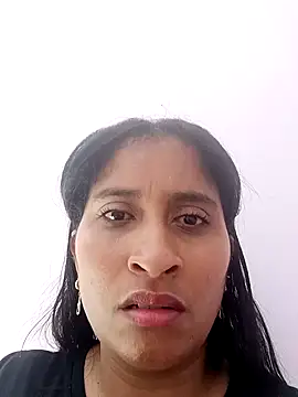 Snapshot of CarolinaNavas33 chatting on March 2026 09:10:01 PM CarolinaNavas33 online show from March 2026 09:10:01 PM