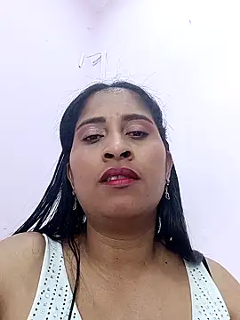 Snapshot of CarolinaNavas33 chatting on March 2026 02:33:01 PM CarolinaNavas33 online show from March 2026 02:33:01 PM