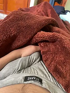 Snapshot of yassssst chatting on April 2026 04:12:01 PM yassssst online show from April 2026 04:12:01 PM