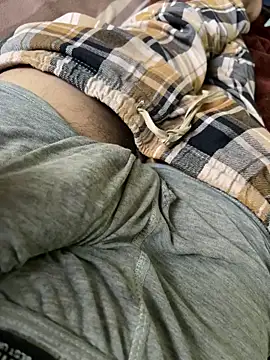 Snapshot of yassssst chatting on April 2026 04:56:02 PM yassssst online show from April 2026 04:56:02 PM