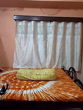 Cute-richa1 online show from February 2026 05:22:02 PM