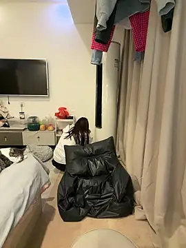 XX125216 online show from December 2025 01:31:02 PM