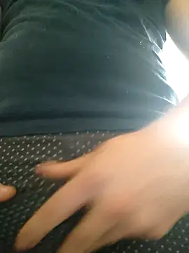 Snapshot of PapaColt chatting on November 2025 06:37:02 PM PapaColt online show from November 2025 06:37:02 PM