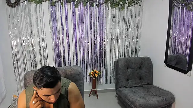 VioletXJasper online show from November 2025 11:15:01 PM