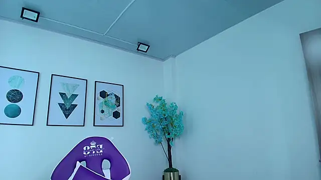 Snapshot of Gemma_bellini chatting on April 2026 11:37:01 AM Gemma bellini online show from April 2026 11:37:01 AM