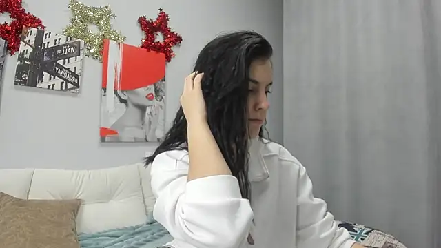 Lovely Audrey online show from December 2025 01:11:02 AM