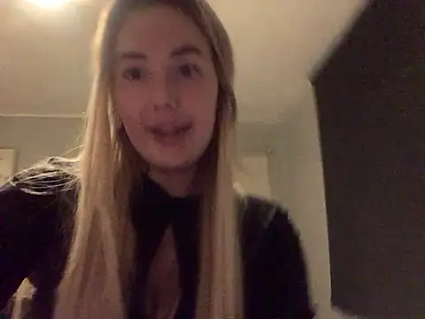 xoxohan11 online show from February 2026 12:29:01 AM