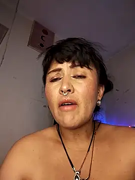 LILITH LIBELULA online show from April 2026 02:05:02 AM