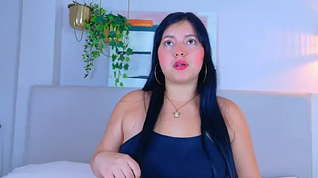 MiaSchtt online show from March 2026 03:23:01 AM