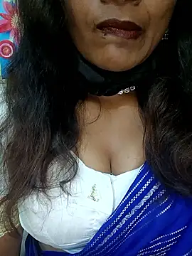 Snapshot of Premalatha_28 chatting on January 2026 02:41:01 PM Premalatha 28 online show from January 2026 02:41:01 PM