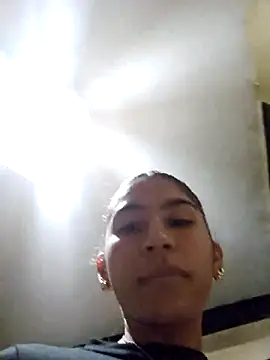 skinnyrox online show from November 2025 02:32:02 AM