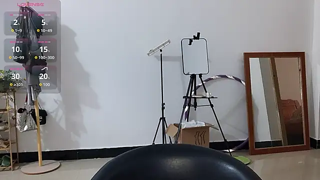 Snapshot of adele8731 chatting on November 2025 02:17:02 AM adele8731 online show from November 2025 02:17:02 AM