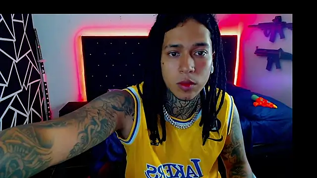 Zero-X9 online show from November 2025 10:23:02 PM