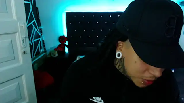 Zero-X9 online show from February 2026 08:25:02 PM