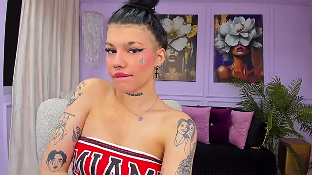 YasminWild online show from February 2026 04:28:02 AM