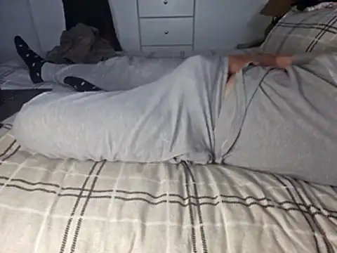 Snapshot of Cheekoy06 chatting on November 2025 03:01:02 PM Cheekoy06 online show from November 2025 03:01:02 PM