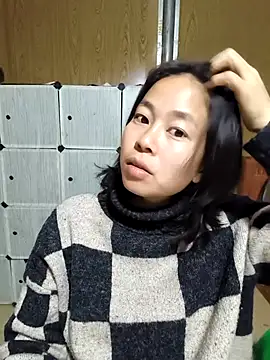 Cat-meow online show from December 2025 06:07:02 AM